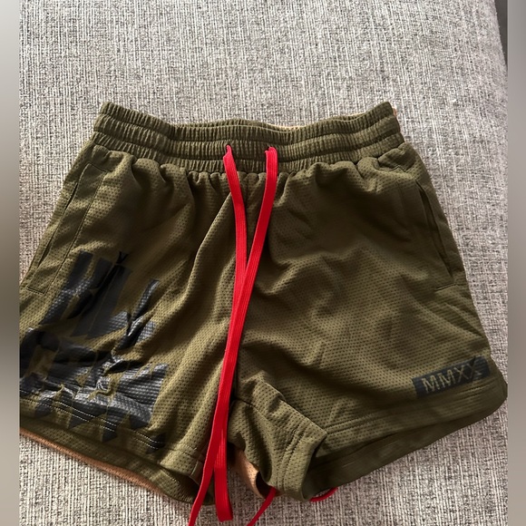 Kill crew shorts, size small, can be sold together or separately - Picture 2 of 3